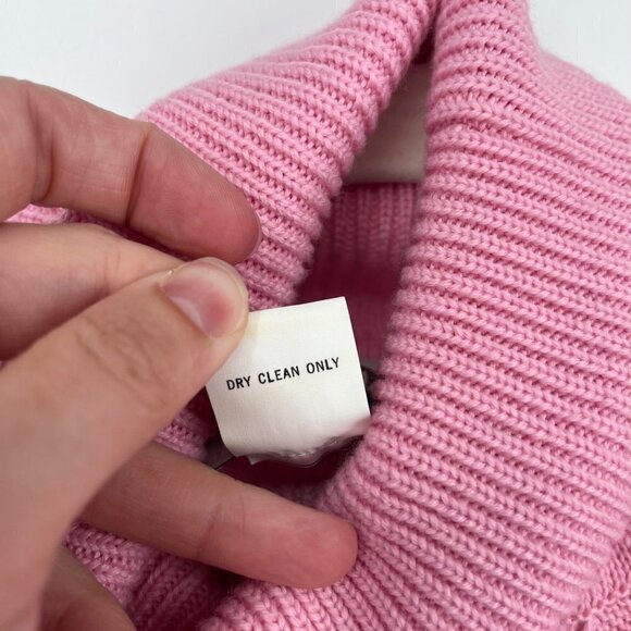 VTG World Famous Skiing Womens Turtleneck Knit Sweater Size L Wool Pink Barbie - Picture 6 of 7